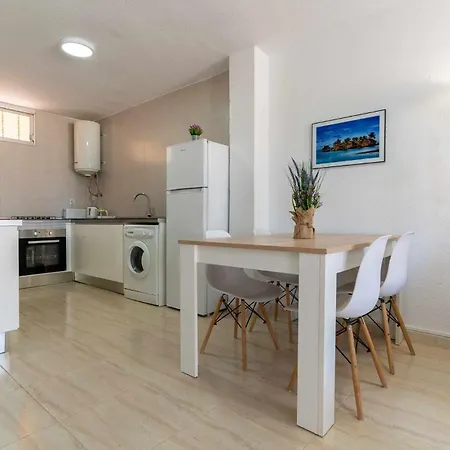 Apartment Rentafive - Nuevo - Barbacoa - Terraza - Playa *