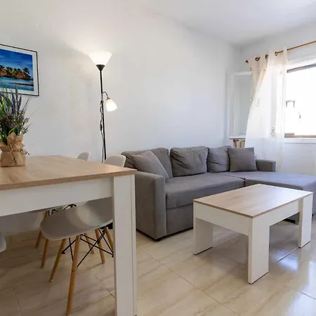 Rentafive - Nuevo - Barbacoa - Terraza - Playa Apartment *